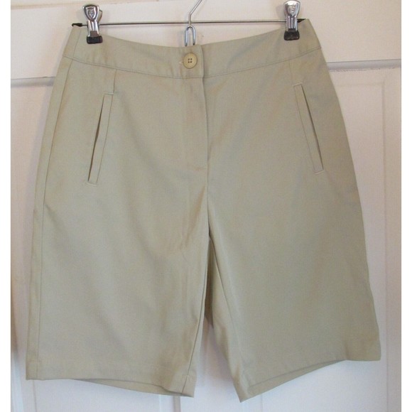 Talbots Women's Beige Polyester Mid-Rise Flat Front Chino Shorts Size 2 - Picture 1 of 5